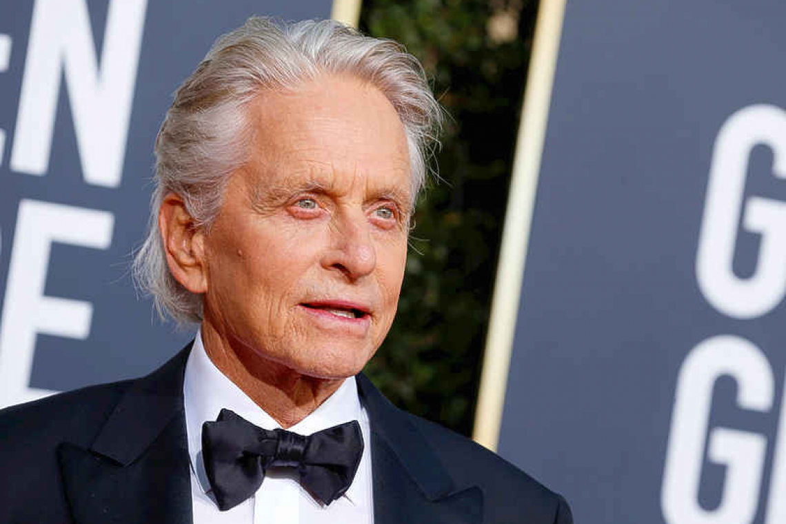 A Minute With: Michael Douglas and Kathleen Turner on Kominsky reunion